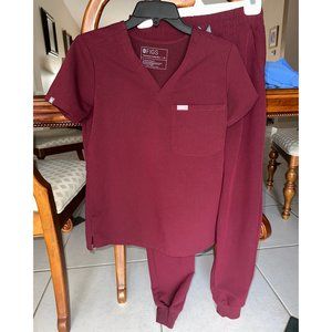 FIGS Women's Scrub Top (XS) and Jogger Pants (XS)